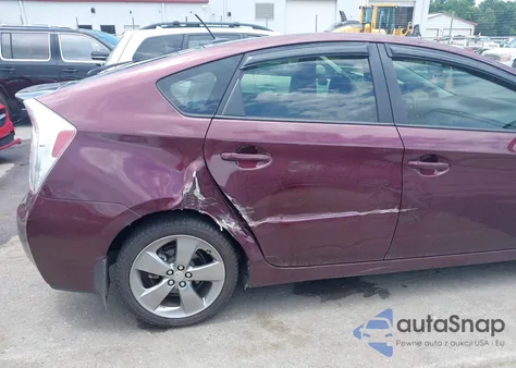 2013 Toyota Prius Persona из США, поврежденный, VIN JTDKN3DU8D5577313